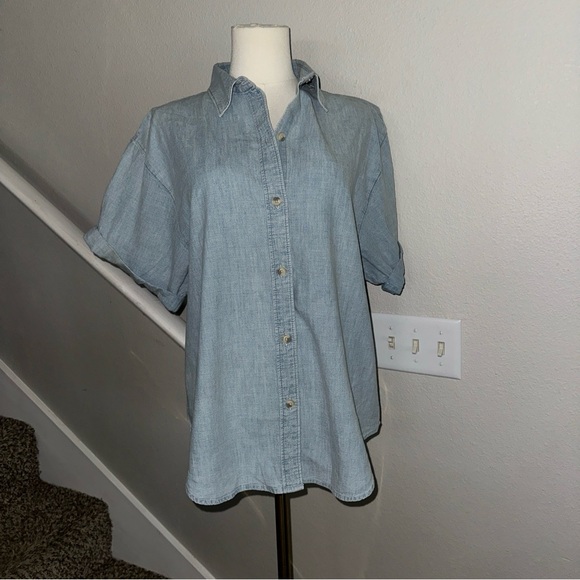 Aritzia Sky Blue Button Down Shirt - Picture 8 of 9